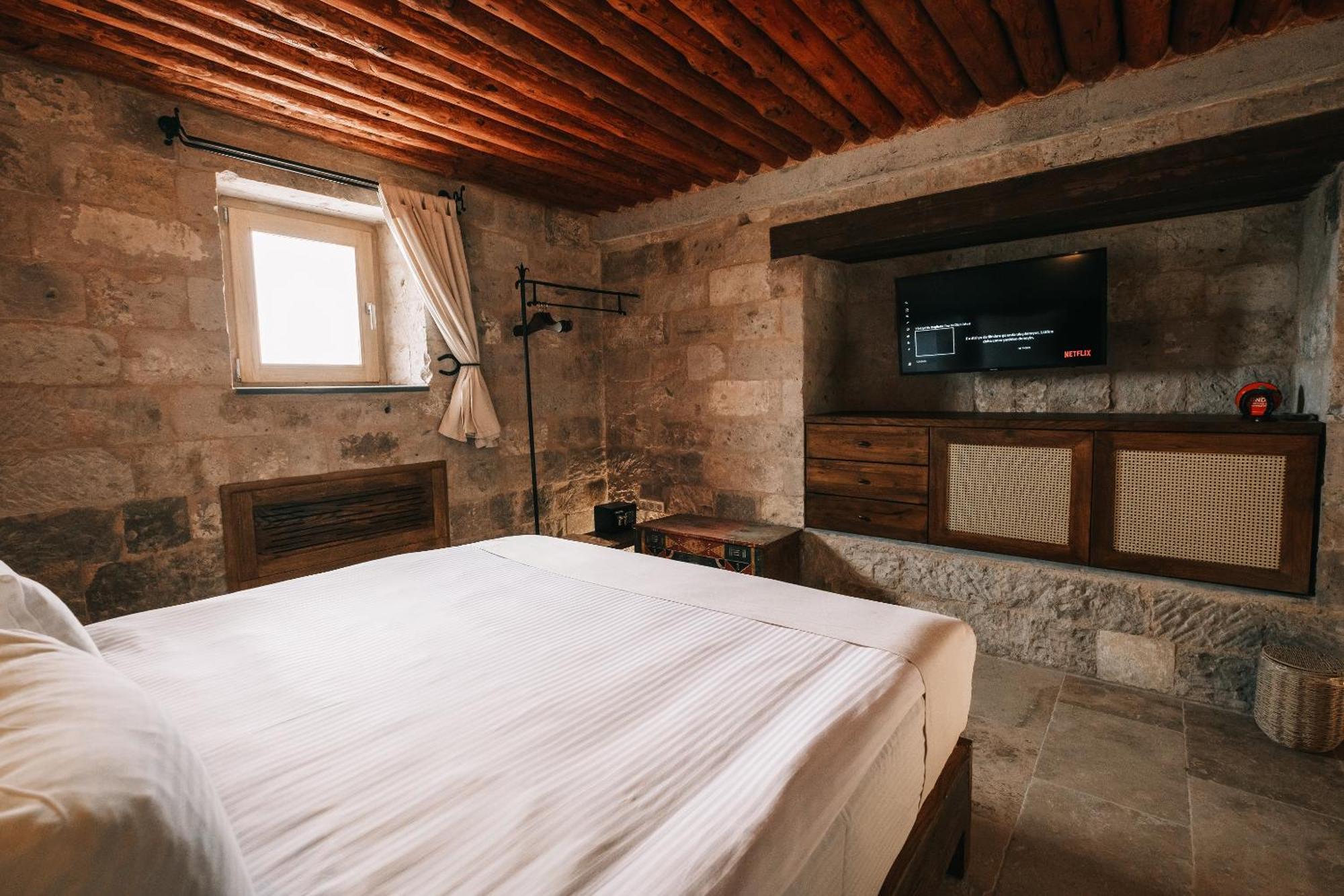 Millstone Cave Suites Hotel Üçhisar Ngoại thất bức ảnh