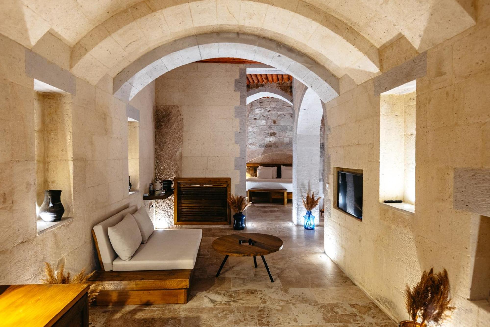 Millstone Cave Suites Hotel Üçhisar Ngoại thất bức ảnh